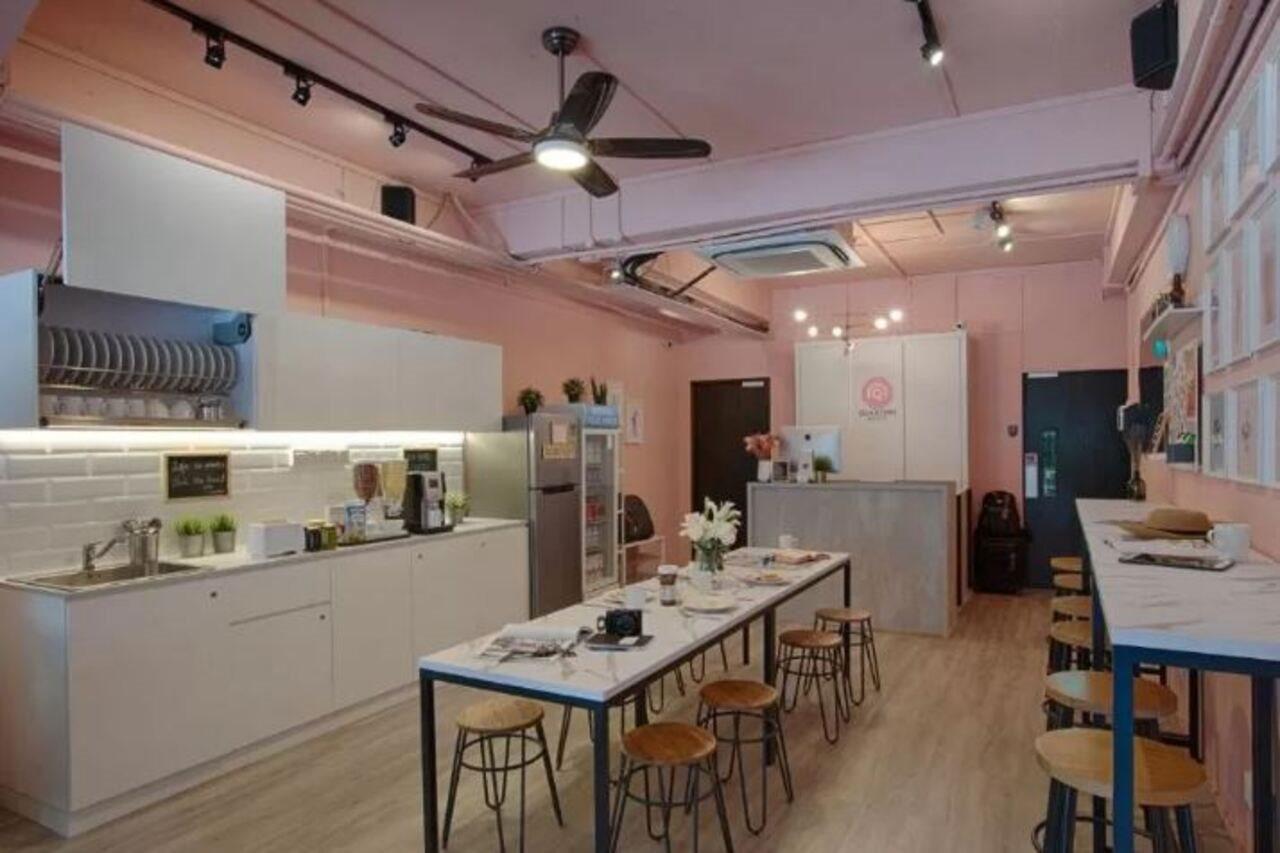 Quarters Capsule Hostel Singapore Exterior photo